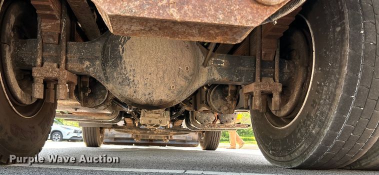 image for item OK9648 2009 International WorkStar 7400  dump truck