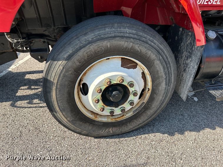 image for item OK9648 2009 International WorkStar 7400  dump truck