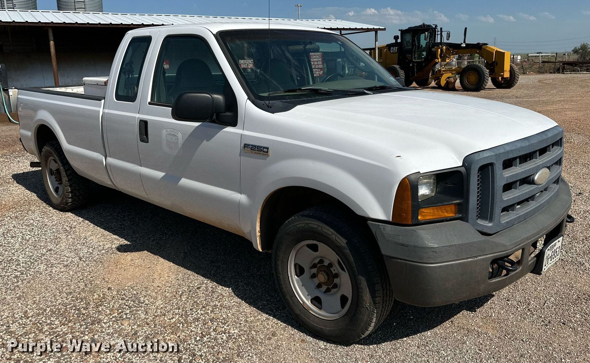 2006 Ford F250 XL Super Duty SuperCab pickup truck in Vernon, TX Item