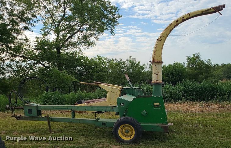 image for item BR9782 John Deere  forage harvester