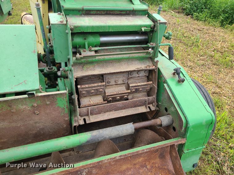image for item BR9782 John Deere  forage harvester