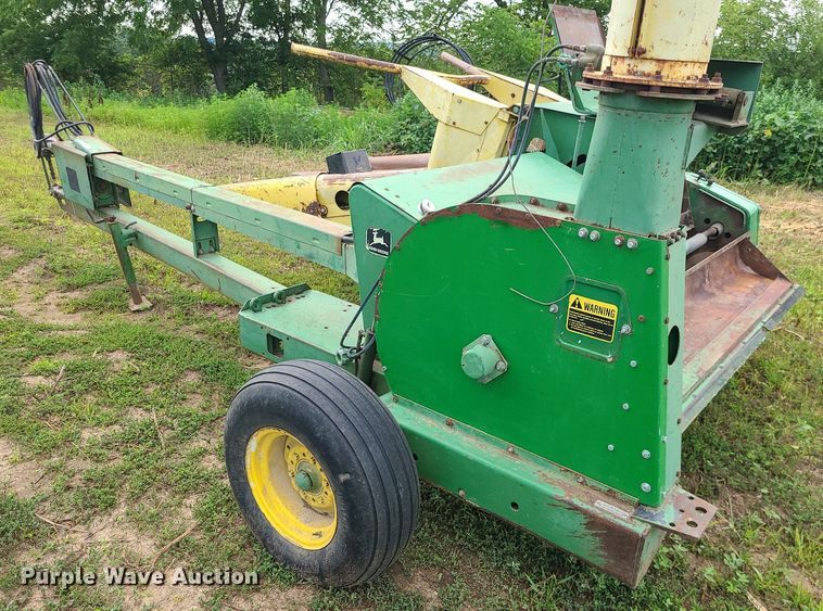 image for item BR9782 John Deere  forage harvester
