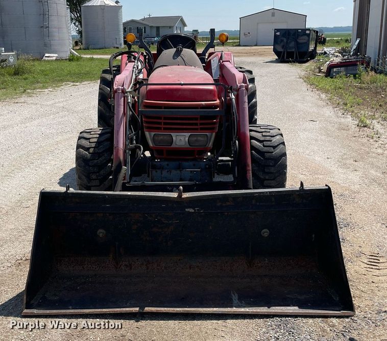 image for item DL3851 Century 3040  MFWD tractor