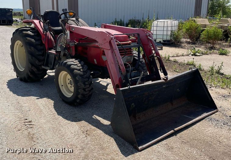 image for item DL3851 Century 3040  MFWD tractor