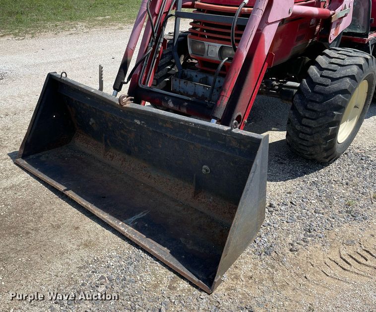 image for item DL3851 Century 3040  MFWD tractor