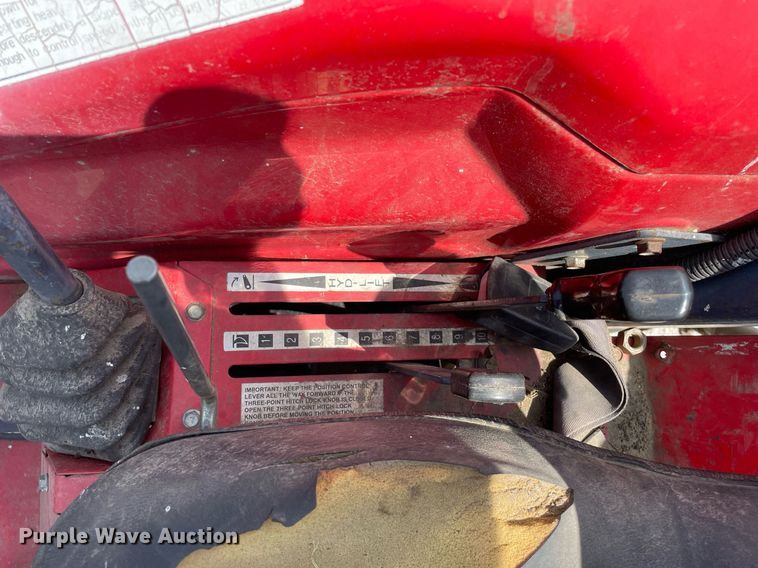 image for item DL3851 Century 3040  MFWD tractor