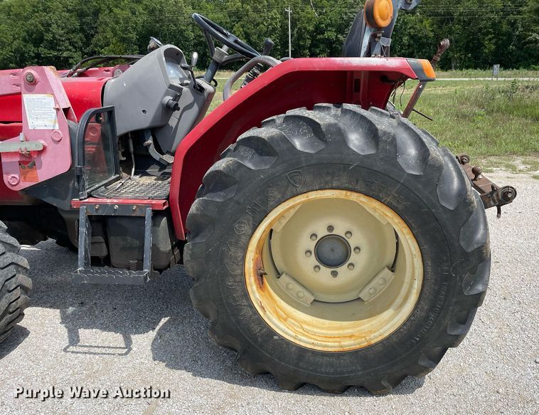 image for item DL3851 Century 3040  MFWD tractor