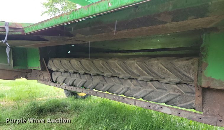 image for item DN4005 2008 John Deere 946 MoCo  swather / windrower