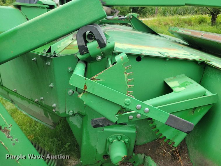 image for item DN4006 2007 John Deere 946 MoCo  swather / windrower