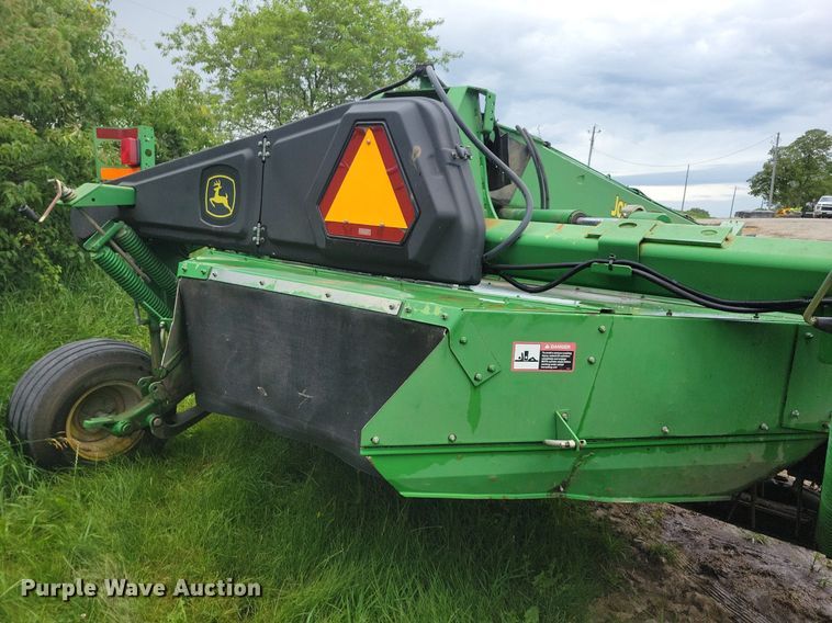 image for item DN4006 2007 John Deere 946 MoCo  swather / windrower