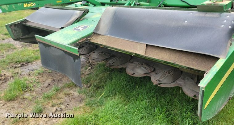 image for item DN4006 2007 John Deere 946 MoCo  swather / windrower