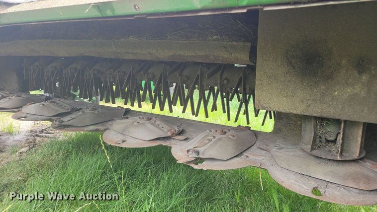 image for item DN4006 2007 John Deere 946 MoCo  swather / windrower