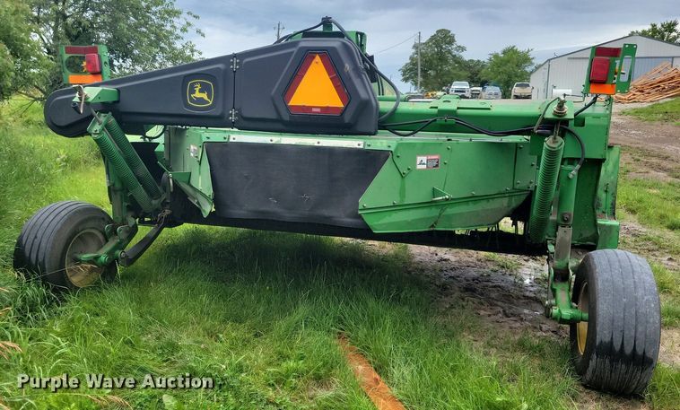 image for item DN4006 2007 John Deere 946 MoCo  swather / windrower