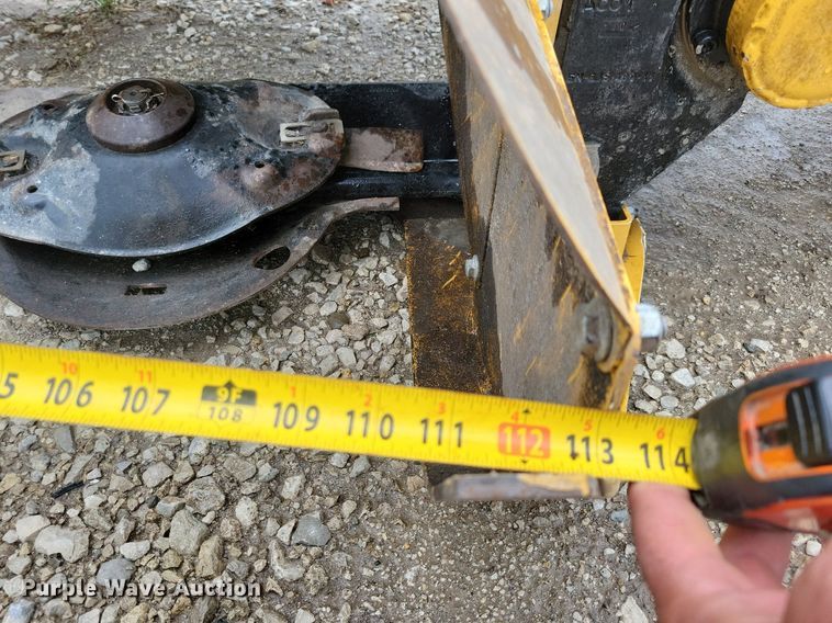 image for item DN4007 2020 Vermeer M7050  disc mower