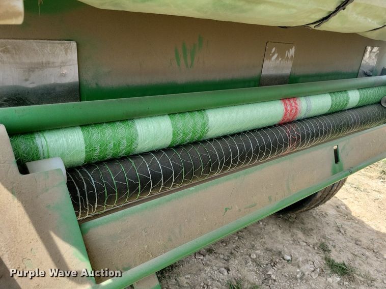 image for item DN4008 John Deere 569 Mega Wide Plus  round baler