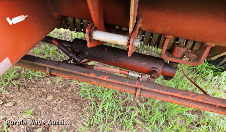 image for item DN8577 Hesston 565A  round baler