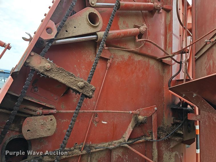 image for item DN8577 Hesston 565A  round baler