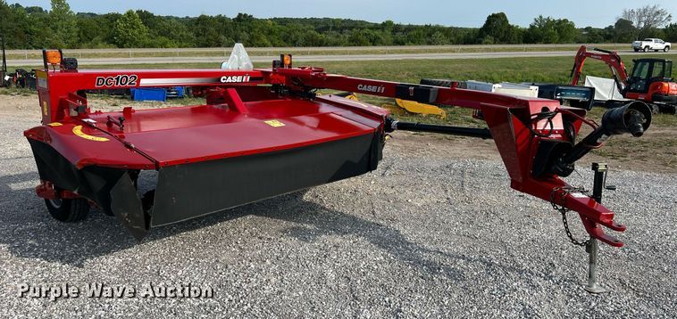 image for item DO2196 2018 Case IH DC102F  swather / windrower