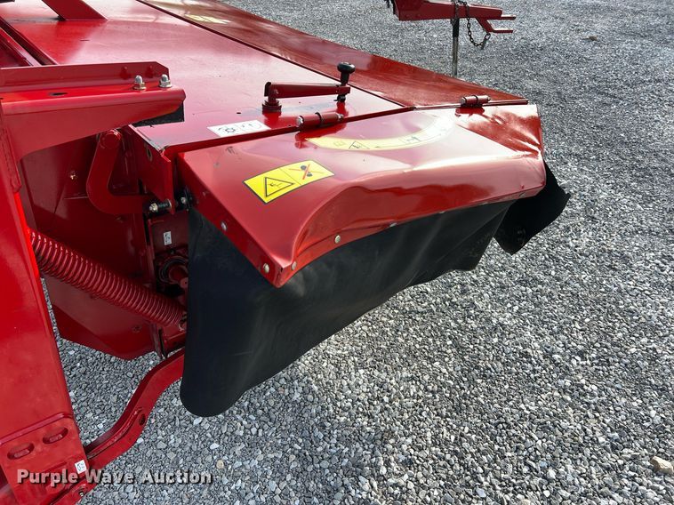 image for item DO2196 2018 Case IH DC102F  swather / windrower