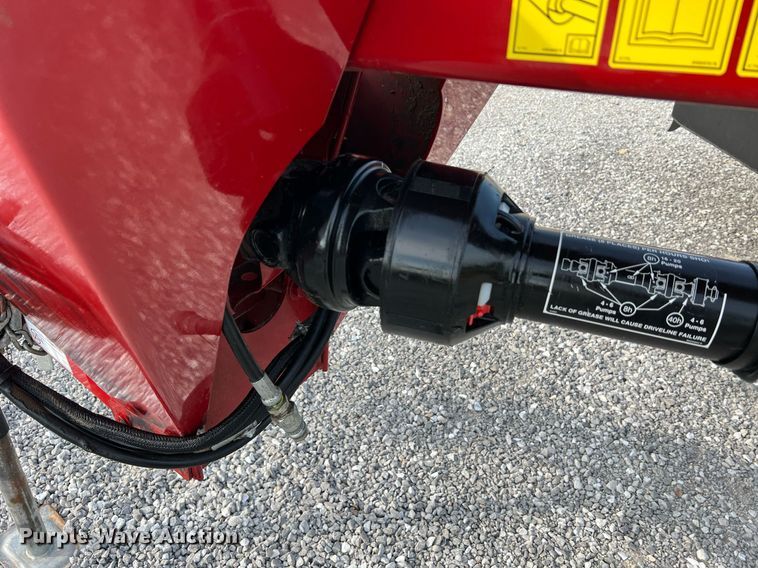 image for item DO2196 2018 Case IH DC102F  swather / windrower