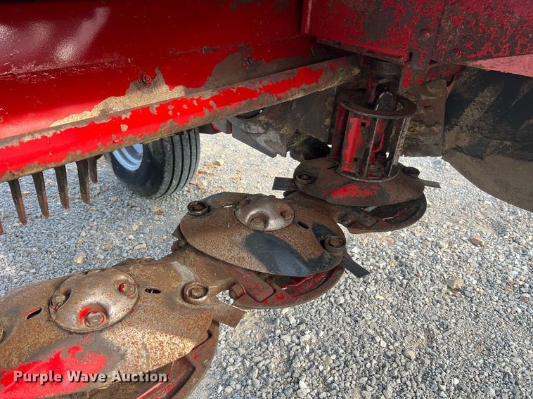 image for item DO2196 2018 Case IH DC102F  swather / windrower