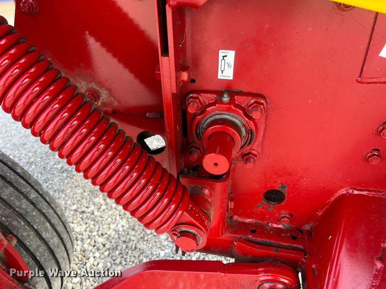 image for item DO2196 2018 Case IH DC102F  swather / windrower