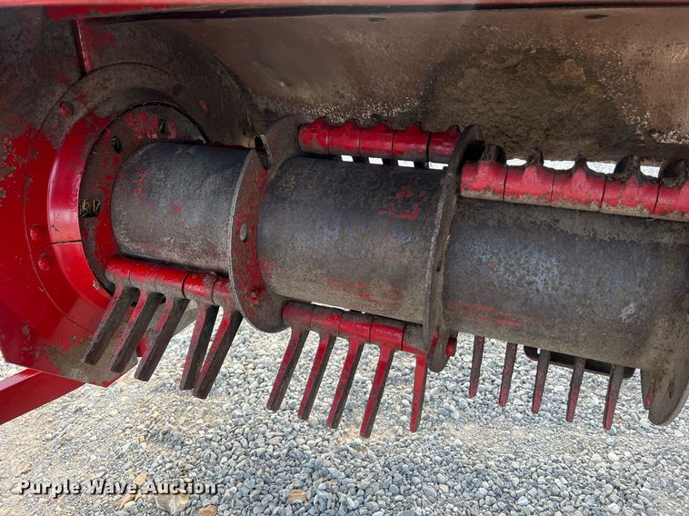 image for item DO2196 2018 Case IH DC102F  swather / windrower