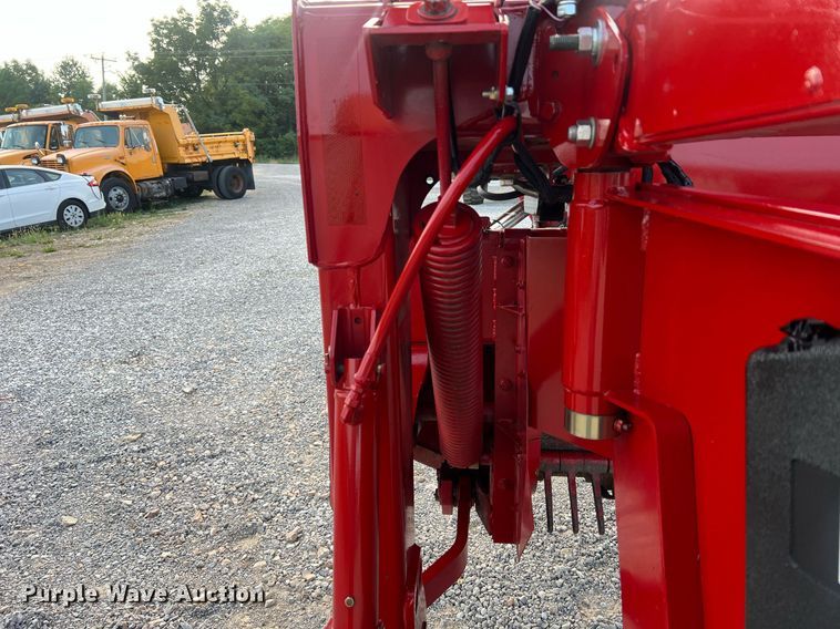 image for item DO2196 2018 Case IH DC102F  swather / windrower