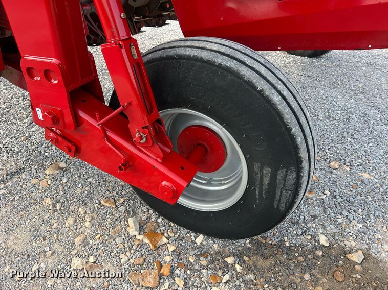 image for item DO2196 2018 Case IH DC102F  swather / windrower