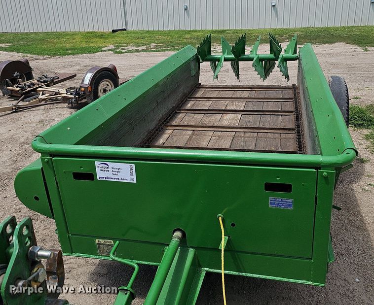 image for item DO2869 John Deere 34  manure spreader