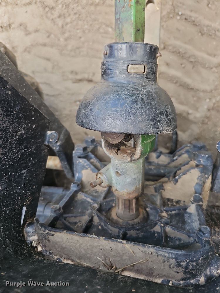 image for item DO2869 John Deere 34  manure spreader