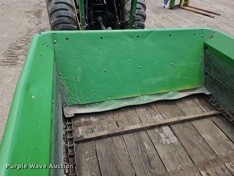 image for item DO2869 John Deere 34  manure spreader