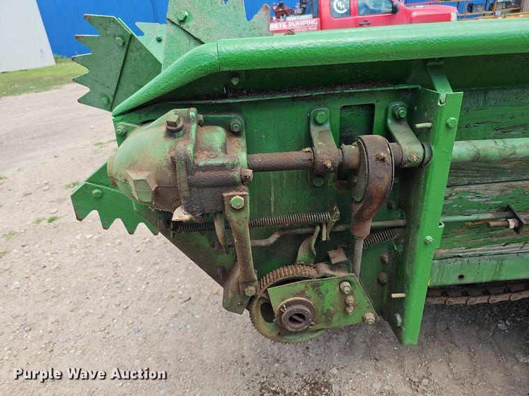 image for item DO2869 John Deere 34  manure spreader