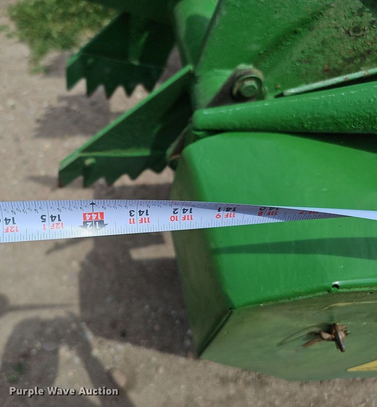 image for item DO2869 John Deere 34  manure spreader