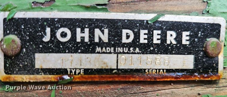 image for item DO2869 John Deere 34  manure spreader