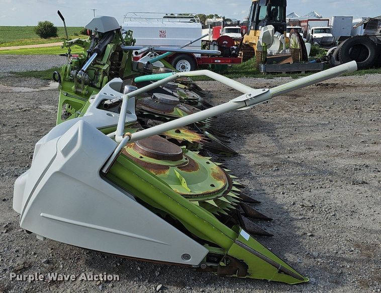 image for item DO2879 2014 Claas Orbis 750  rotary forage head