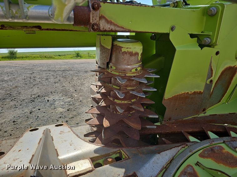 image for item DO2879 2014 Claas Orbis 750  rotary forage head