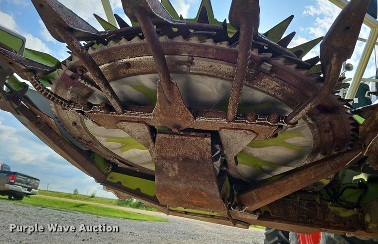 image for item DO2879 2014 Claas Orbis 750  rotary forage head