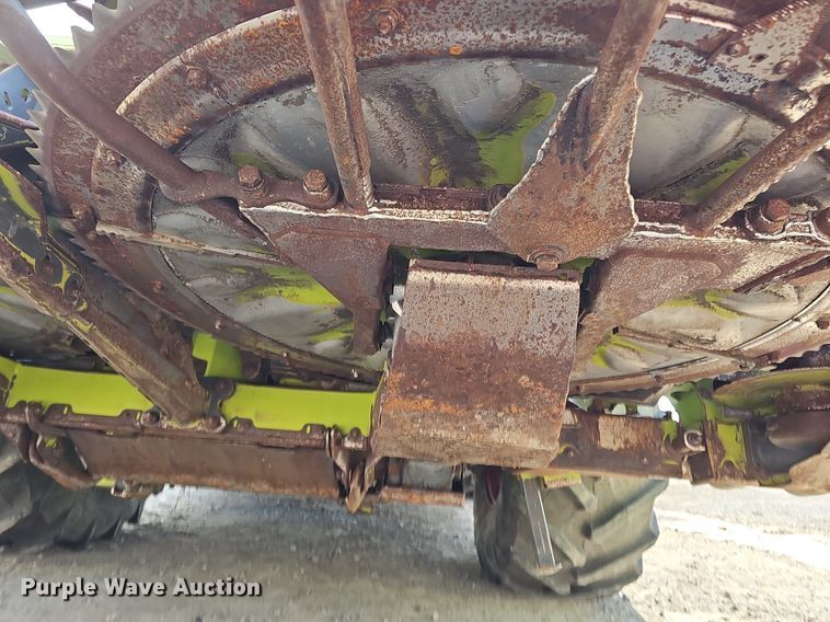 image for item DO2879 2014 Claas Orbis 750  rotary forage head