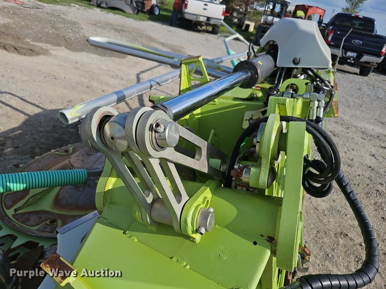 image for item DO2879 2014 Claas Orbis 750  rotary forage head