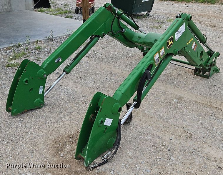 image for item DQ1806 John Deere H240  loader