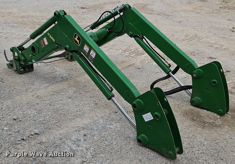 image for item DQ1806 John Deere H240  loader