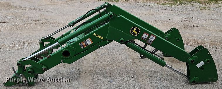 image for item DQ1806 John Deere H240  loader
