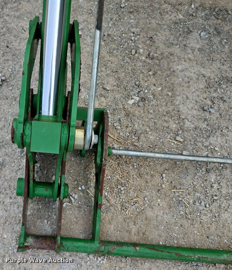 image for item DQ1806 John Deere H240  loader