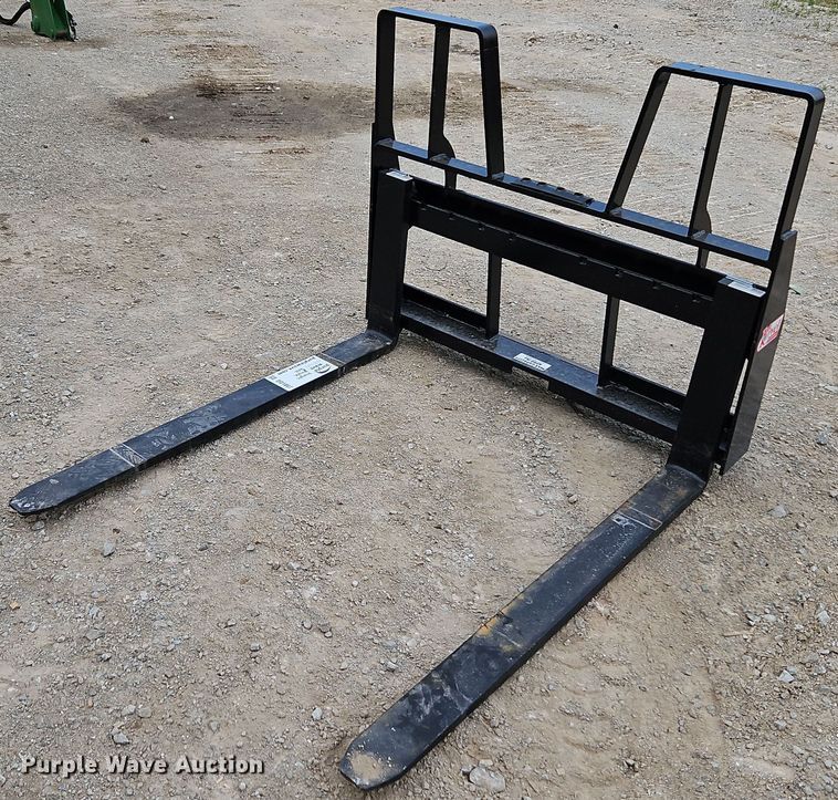 image for item DQ1807 Kivel  48"L skid steer forks