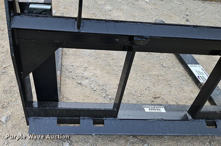 image for item DQ1807 Kivel  48"L skid steer forks