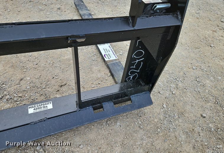 image for item DQ1807 Kivel  48"L skid steer forks