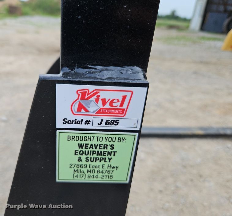 image for item DQ1807 Kivel  48"L skid steer forks