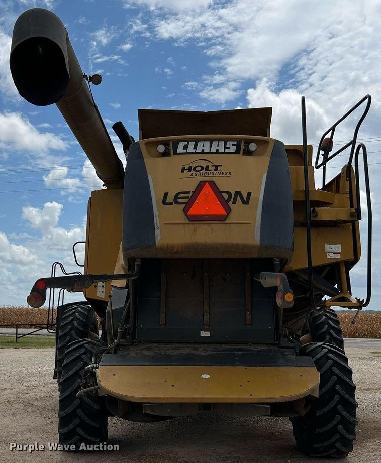 image for item DQ2118 2012 Claas 750  combine