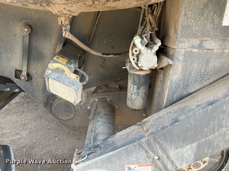 image for item DQ2118 2012 Claas 750  combine